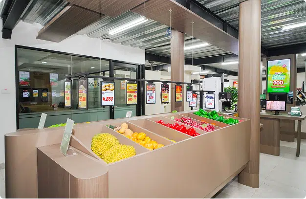 FRUIT HALL 2